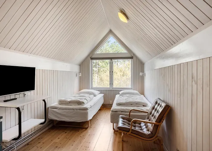 Awesome In Rudkobing With Sauna Spodsbjerg